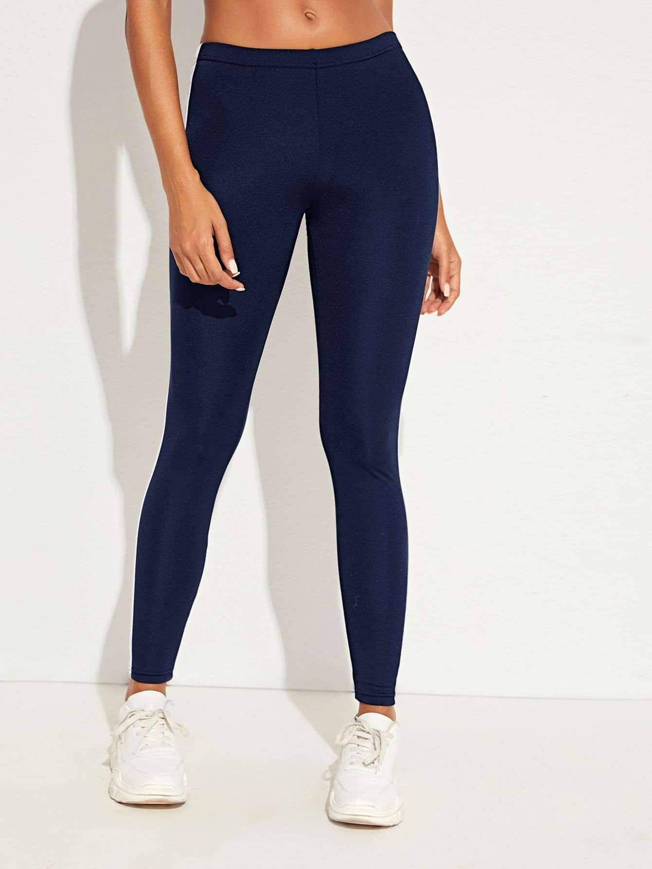 Legging feminina com faixa lateral - viya-stores